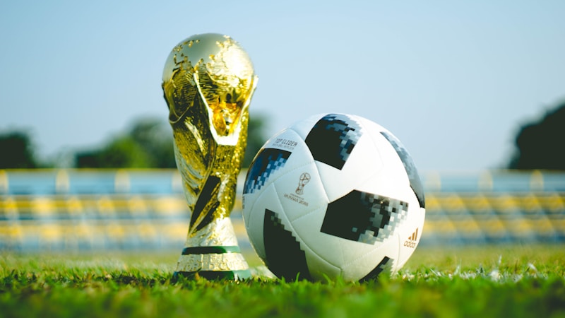 ワールドカップサッカーをNHKで見るには？放送予定・視聴方法・見どころをやさしく解説